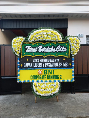 Papan Bunga Duka di Mangaran